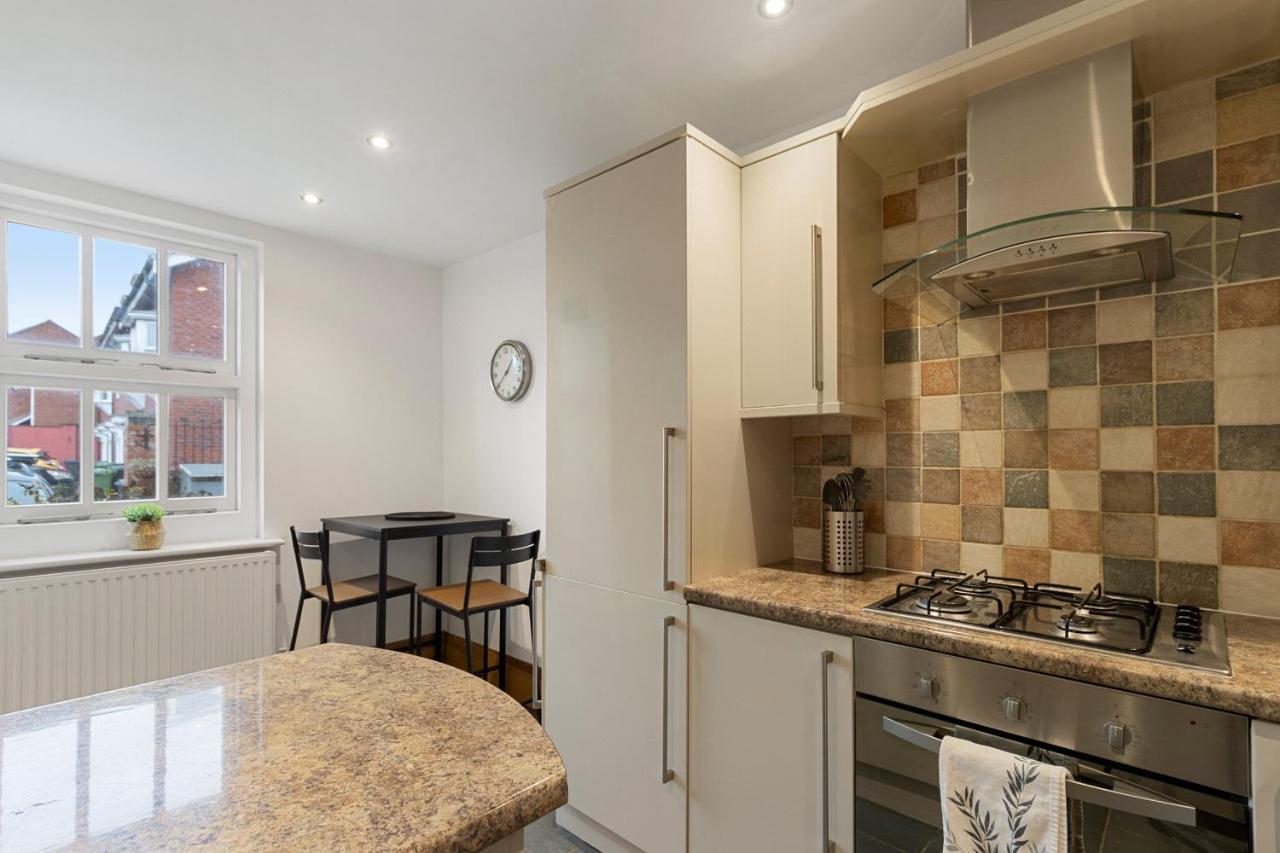 Holiday home The Old Cooperage By Staytor Exeter